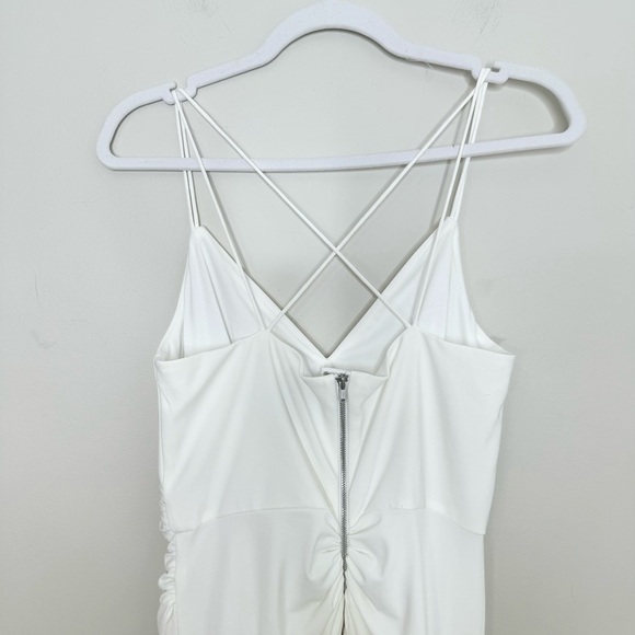 NWT ADRIANNA PAPELL White Sleeveless Front Slit Ruched Gown Size 8 - Picture 5 of 7